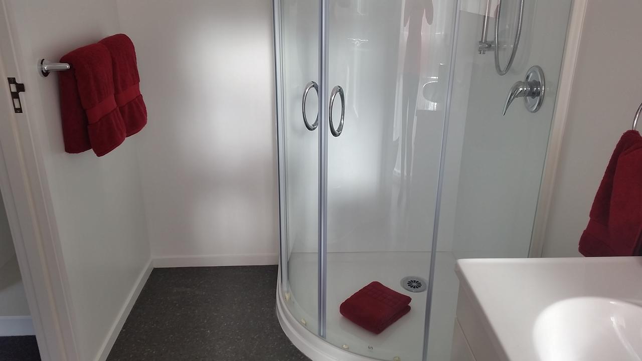 Leopard Hotel Waipukurau Екстер'єр фото