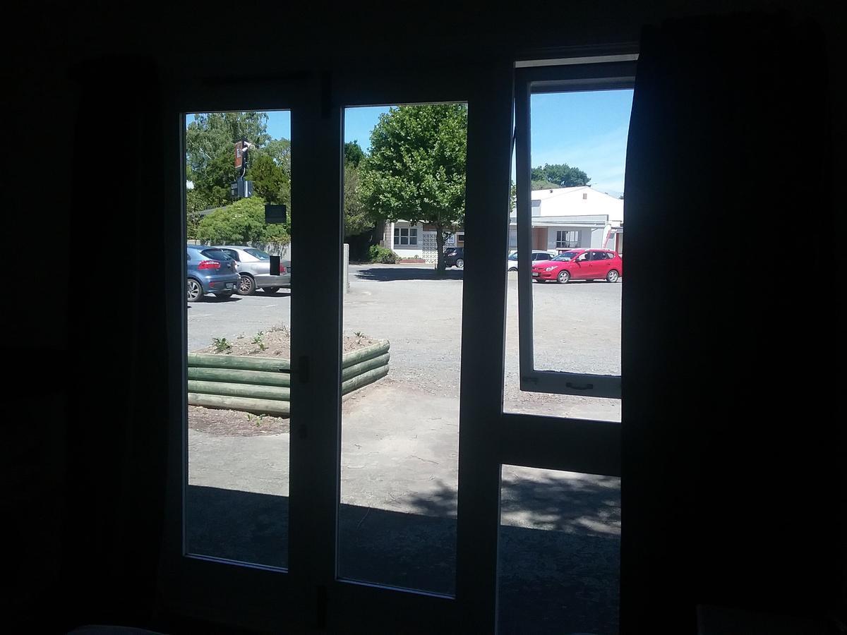 Leopard Hotel Waipukurau Екстер'єр фото